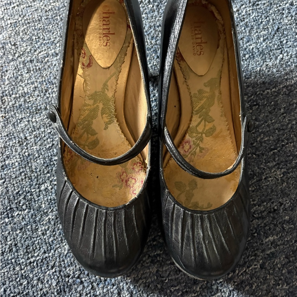 Charles David Black Pleated Heels--Vintage